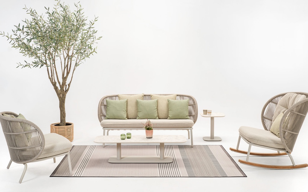Kodo coffee table