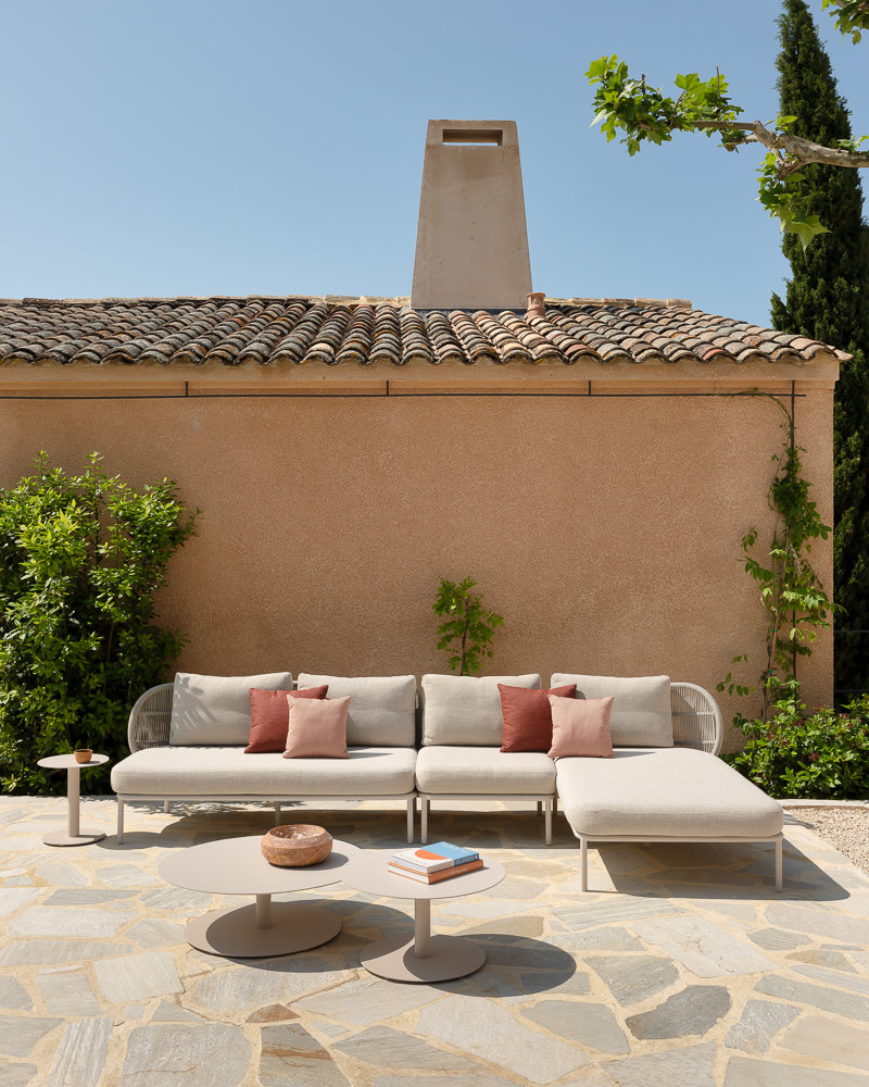Kodo round coffee tables