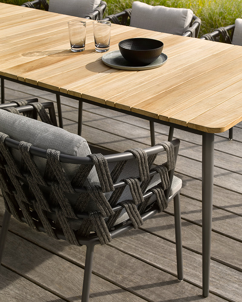 Leo dining chair