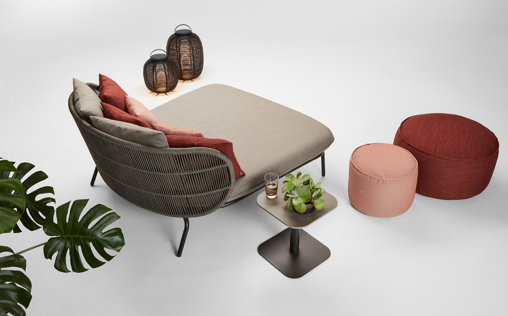 Olaf outdoor pouffe